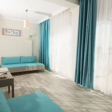 Hotel Sky Vela & 3*