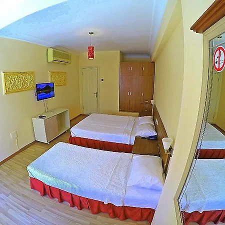 Hotel Sky Vela & 3*
