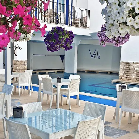 Sky Vela & 3*