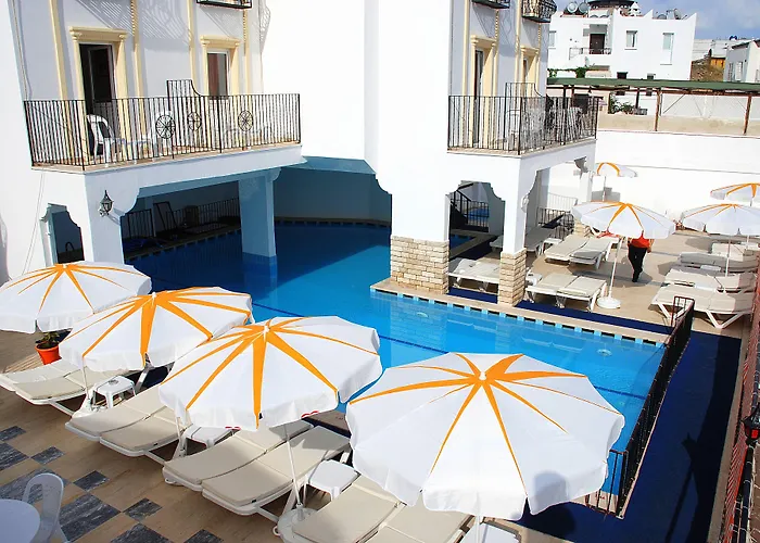 Sky Vela & 3* Gumbet