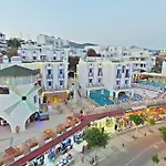 Hotel Sky Vela & Gumbet